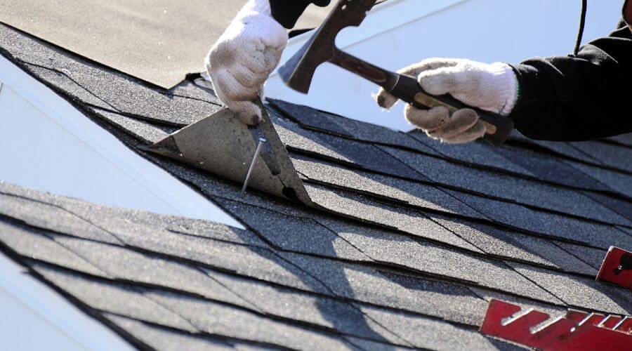 Expert Emergency Roof Repairs services in Lynd, MN